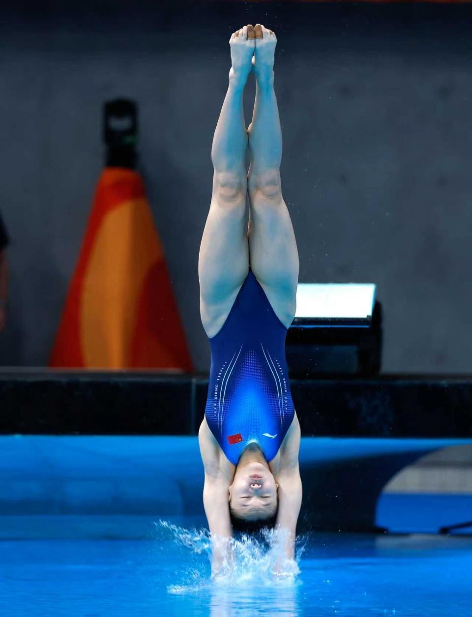 英国伟德源自1946成为全球最专业的PT电子计算机平台介绍图片